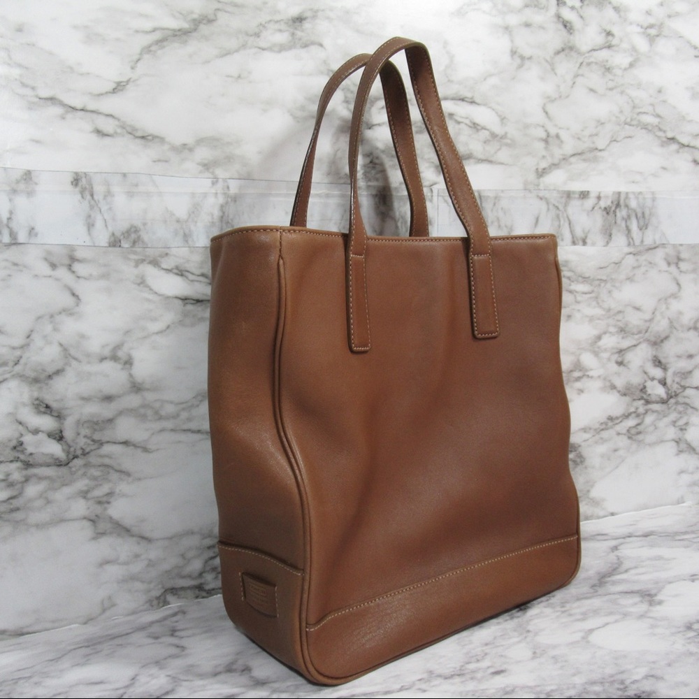 Coach Vintage Brown Leather Tote / Handbag / Purse